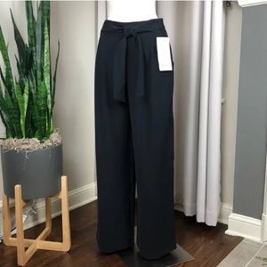 Lululemon Noir Wide Leg Pant